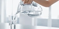高血壓患者喝水要注意4點(diǎn)，否則血壓不穩(wěn)反升高